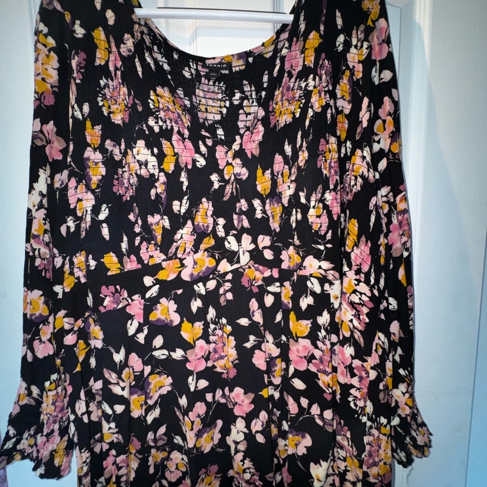 torrid Black Floral Smocked Bodice Tunic with Pink & Yellow Blooms